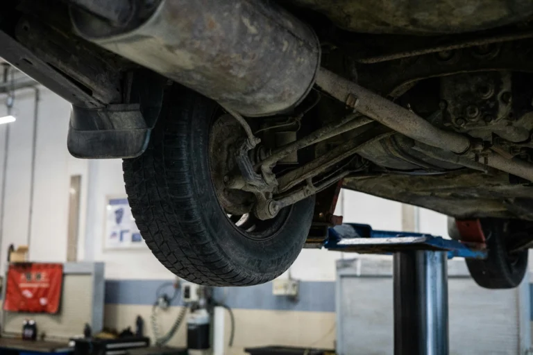 How to Tell If a Catalytic Converter Is Clogged